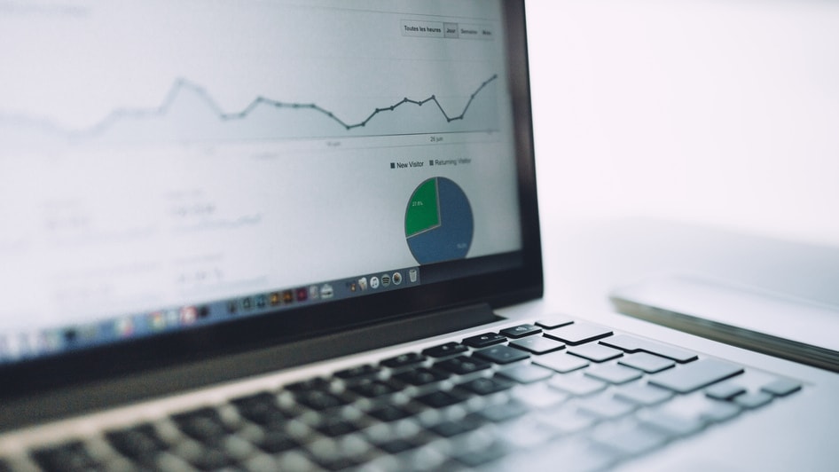 content marketing cursus review - Groeiend aantal bezoekers graph